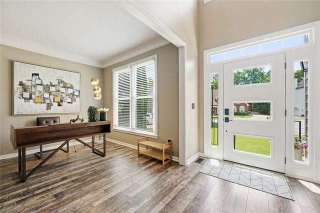 5437 Blue Cedar Drive, Sugar Hill, GA 30518