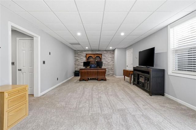 5437 Blue Cedar Drive, Sugar Hill, GA 30518