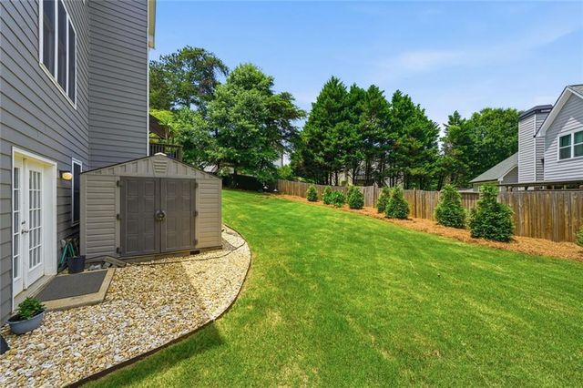 5437 Blue Cedar Drive, Sugar Hill, GA 30518