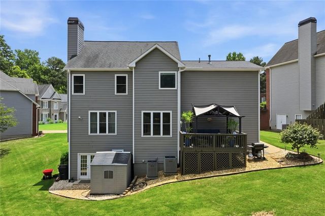 5437 Blue Cedar Drive, Sugar Hill, GA 30518