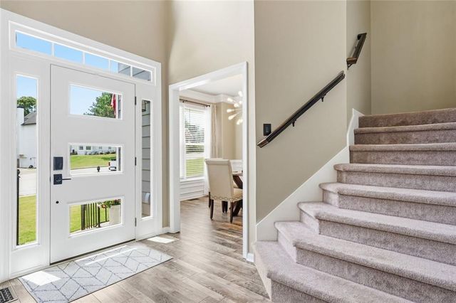 5437 Blue Cedar Drive, Sugar Hill, GA 30518