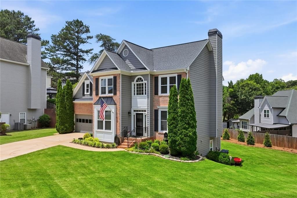 5437 Blue Cedar Drive, Sugar Hill, GA 30518