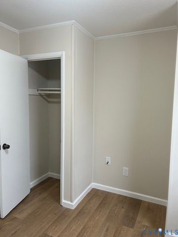 607 Hill Ave, Hopewell, VA 23860