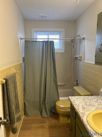 607 Hill Ave, Hopewell, VA 23860