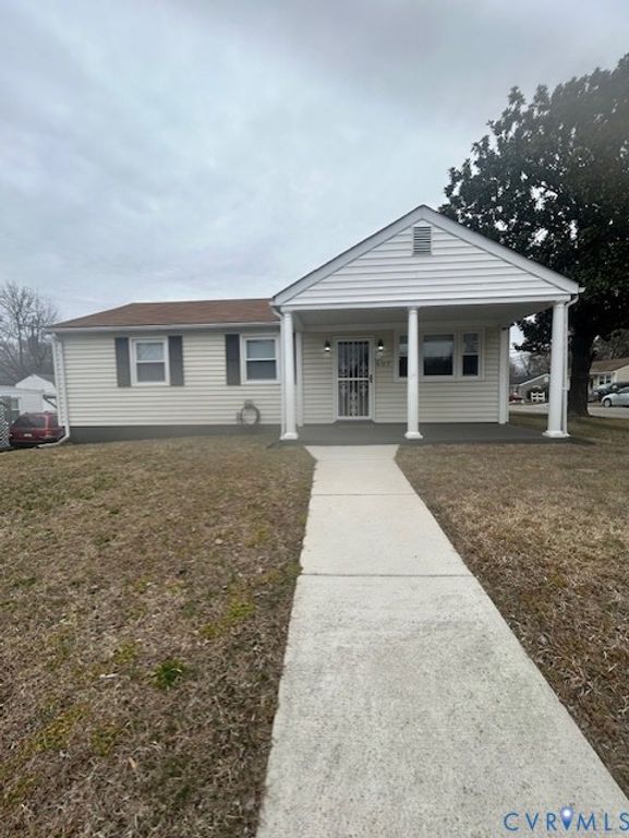 607 Hill Ave, Hopewell, VA 23860