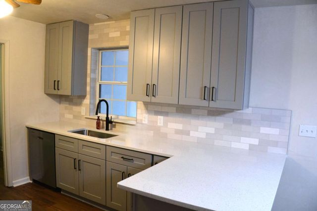 1745 Mineral Springs Road, Hoschton, GA 30548