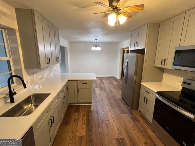 1745 Mineral Springs Road, Hoschton, GA 30548