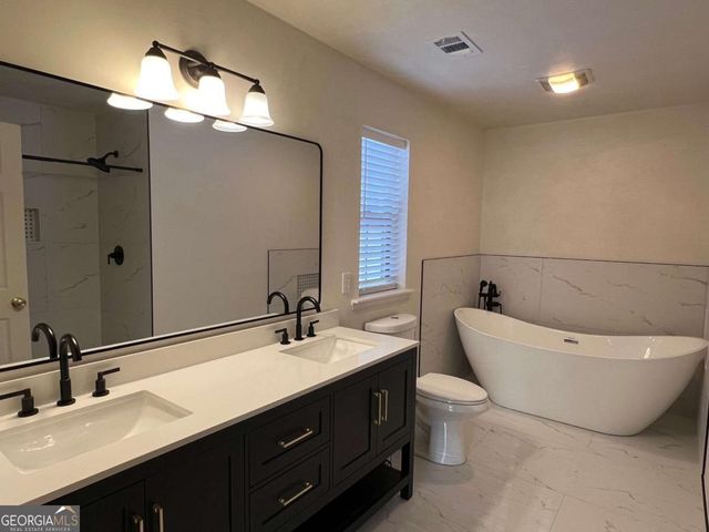 1745 Mineral Springs Road, Hoschton, GA 30548