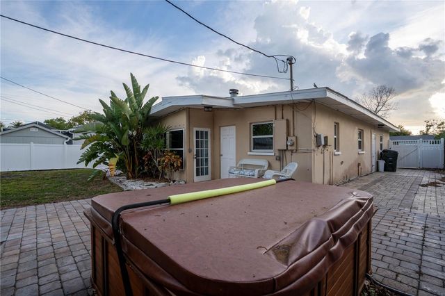 12425 136TH LANE, Largo, FL 33774