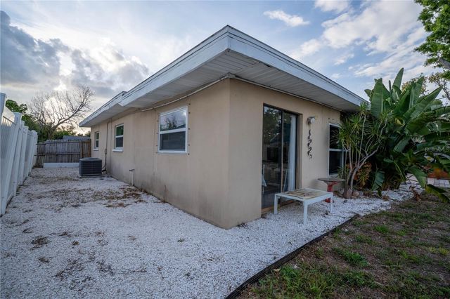 12425 136TH LANE, Largo, FL 33774