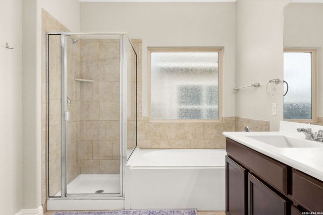 9122 Vondel, Converse, TX 78109