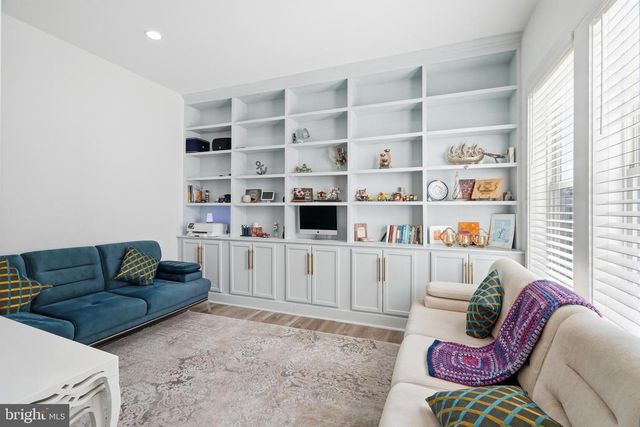4384 DESPAIN PL, Haymarket, VA 20169