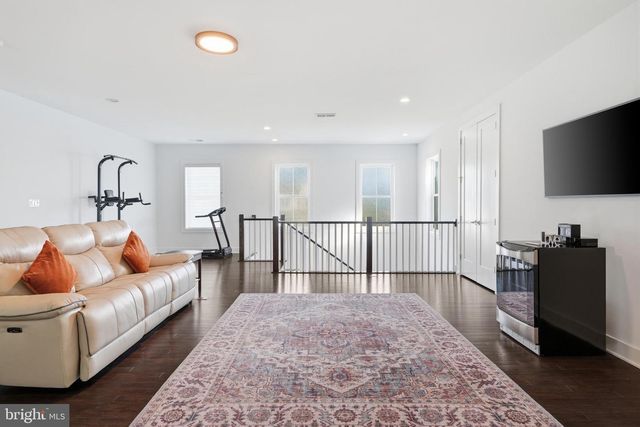 4384 DESPAIN PL, Haymarket, VA 20169