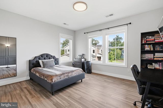 4384 DESPAIN PL, Haymarket, VA 20169
