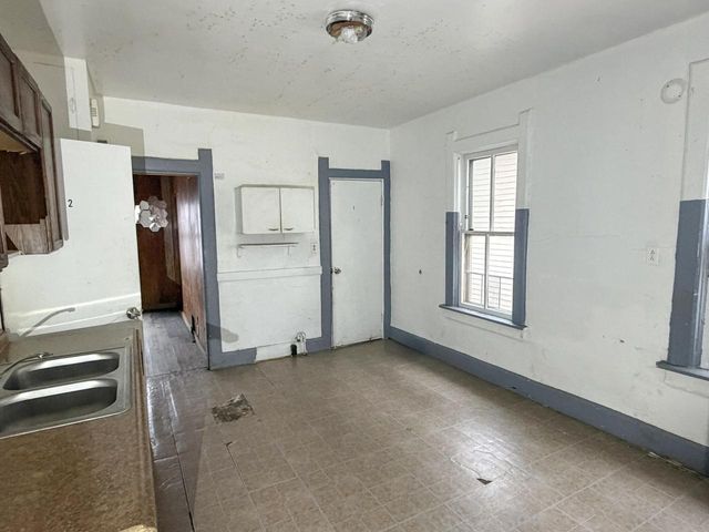 3127 N 37th STREET, Milwaukee, WI 53216