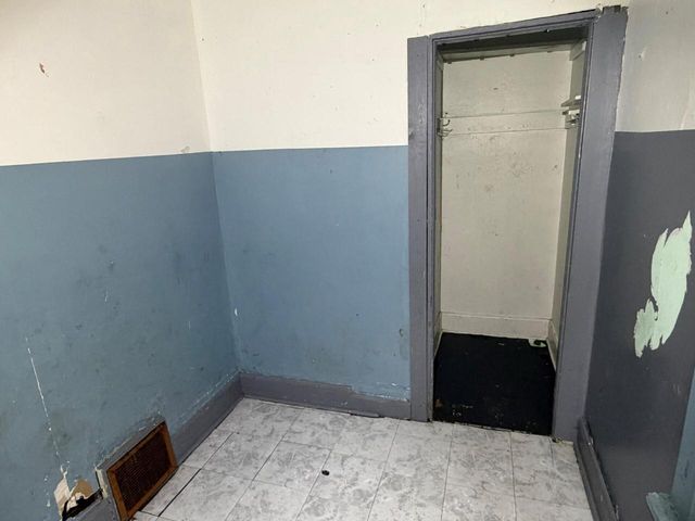 3127 N 37th STREET, Milwaukee, WI 53216