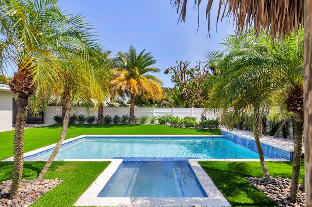 7320 Clarke Road, West Palm Beach, FL 33406