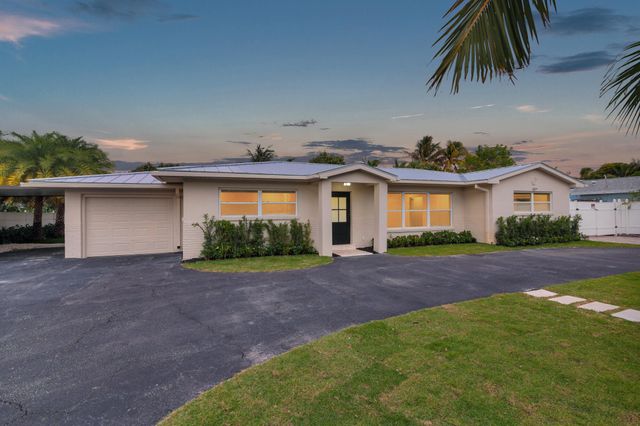 7320 Clarke Road, West Palm Beach, FL 33406