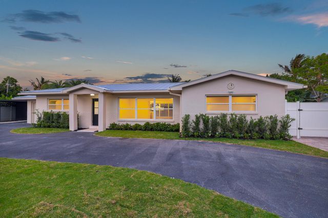 7320 Clarke Road, West Palm Beach, FL 33406