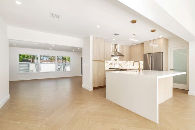 7320 Clarke Road, West Palm Beach, FL 33406