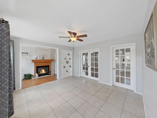 878 RUSTIC OAKS DRIVE, Palm Harbor, FL 34684