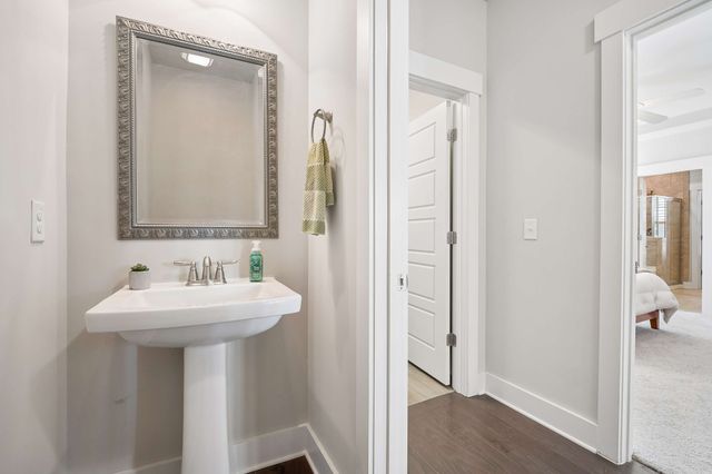 1116 Westlawn Blvd, Murfreesboro, TN 37128