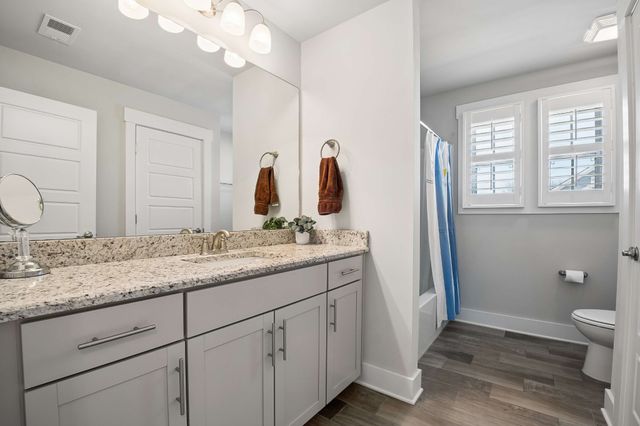 1116 Westlawn Blvd, Murfreesboro, TN 37128