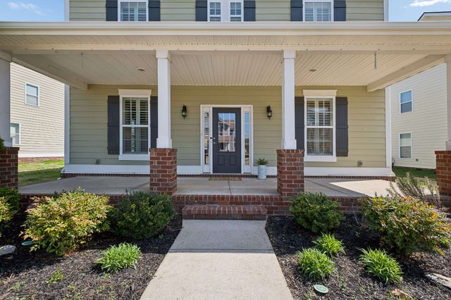 1116 Westlawn Blvd, Murfreesboro, TN 37128