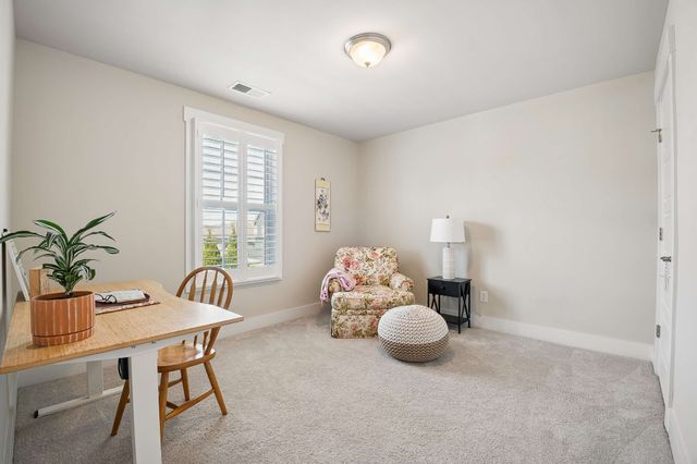 1116 Westlawn Blvd, Murfreesboro, TN 37128