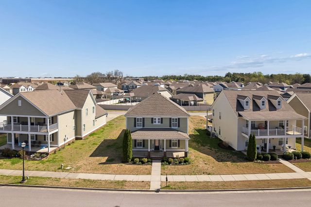 1116 Westlawn Blvd, Murfreesboro, TN 37128