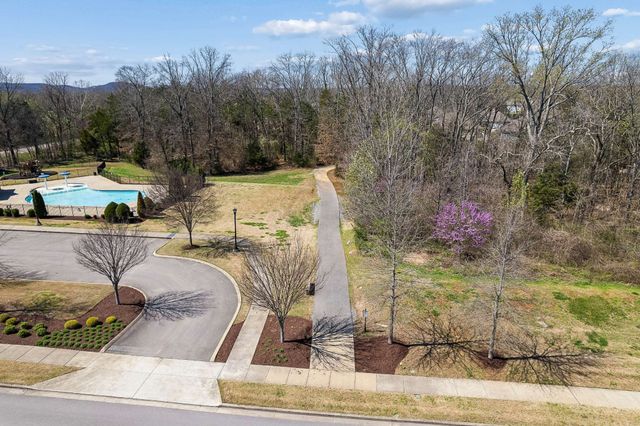 1116 Westlawn Blvd, Murfreesboro, TN 37128