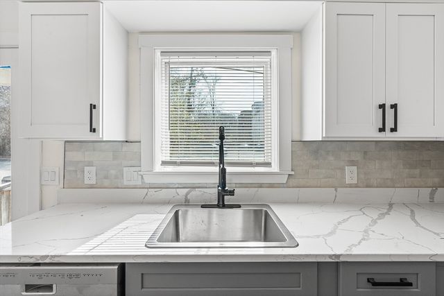 218 Humboldt Ave 218, Boston, MA 02121