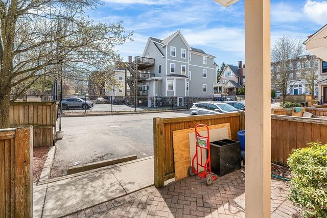 218 Humboldt Ave 218, Boston, MA 02121