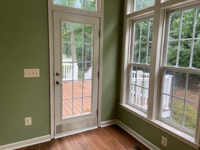140 VILLA AVE, Zion Crossroads, VA 22942