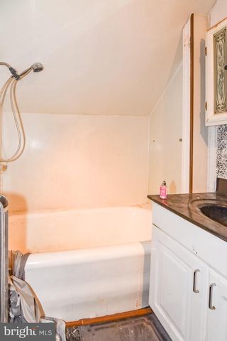 2909 CHESLEY AVE, Baltimore, MD 21234