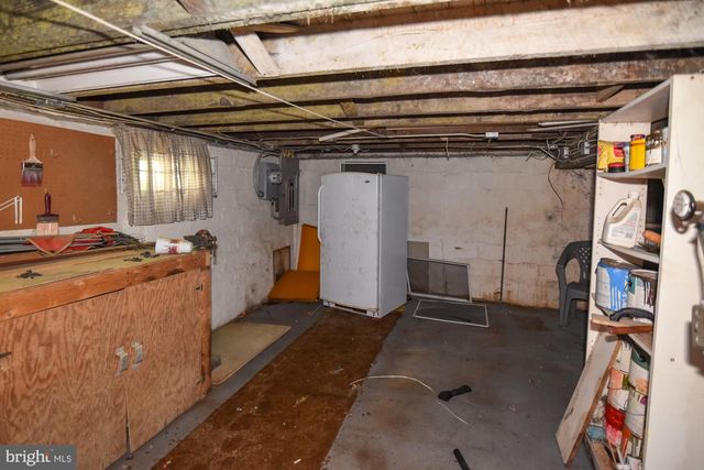 2909 CHESLEY AVE, Baltimore, MD 21234