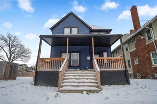 671 Clairmount, Detroit, MI 48202