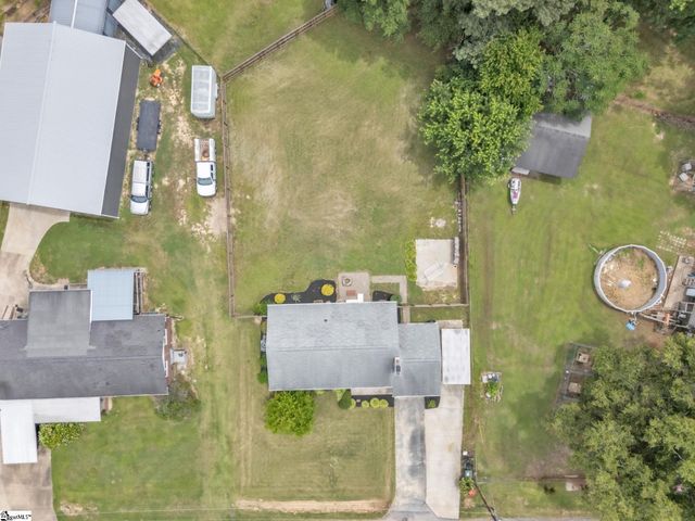 102 Dianne Avenue, Simpsonville, SC 29681