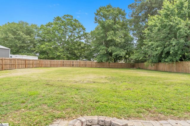 102 Dianne Avenue, Simpsonville, SC 29681