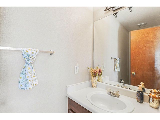 13337 Elizabeth Ct, Thornton, CO 80241