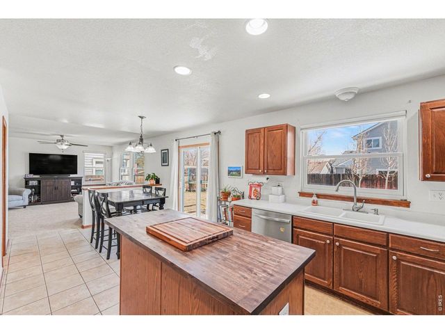 13337 Elizabeth Ct, Thornton, CO 80241