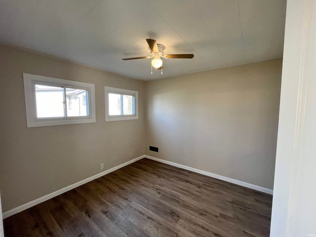 321 Harrison Avenue, Peru, IN 46970