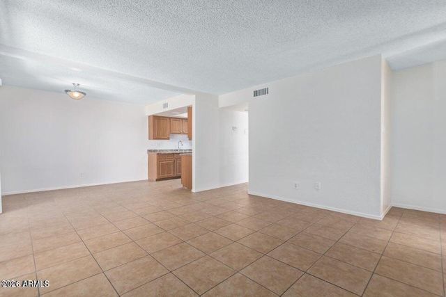 3810 N MARYVALE Parkway 1055, Phoenix, AZ 85031