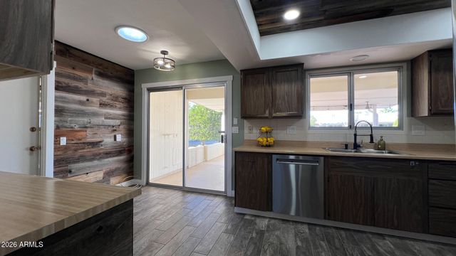 12418 W SONNET Drive, Sun City West, AZ 85375