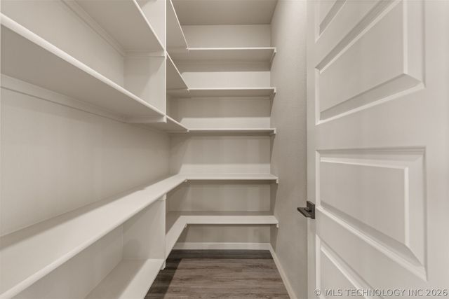 600 S Division Street, Coweta, OK 74429