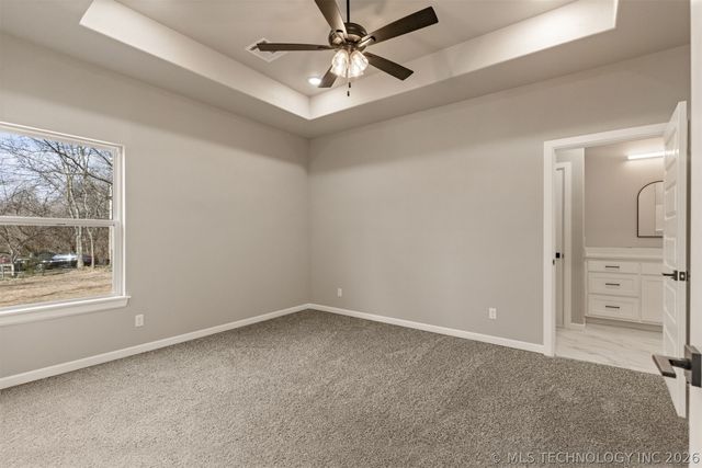 600 S Division Street, Coweta, OK 74429