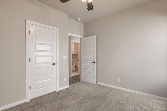 600 S Division Street, Coweta, OK 74429