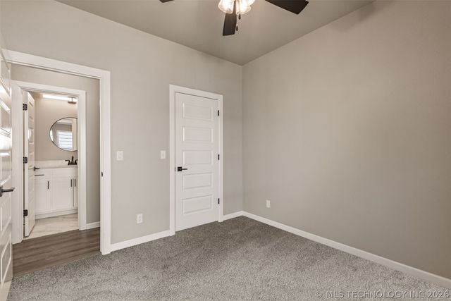 600 S Division Street, Coweta, OK 74429