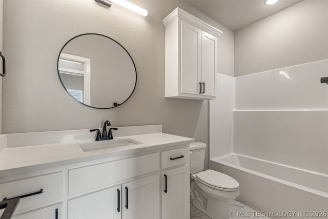 600 S Division Street, Coweta, OK 74429