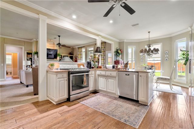 3857 Saulsbury Street, Springdale, AR 72762